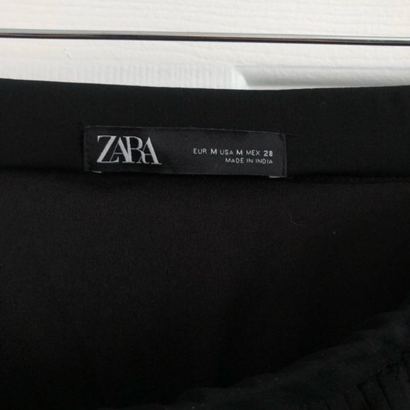 EUC Zara Black Ruffle Pleated Skirt with Shorts (Skort) in Size Medium - Picture 5 of 7